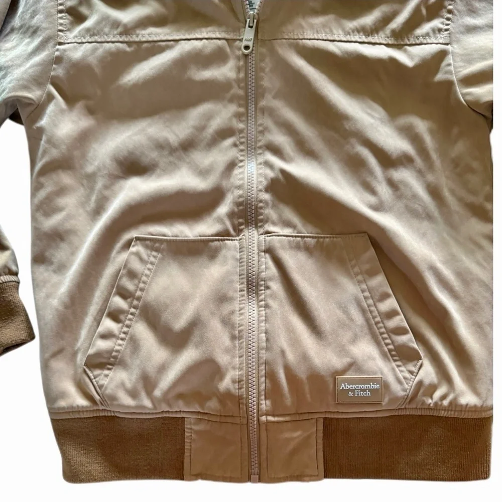 Abercrombie Kids Sherpa-Lined Hooded Canvas Workwear Bomber Jacket 9/10 Cozy